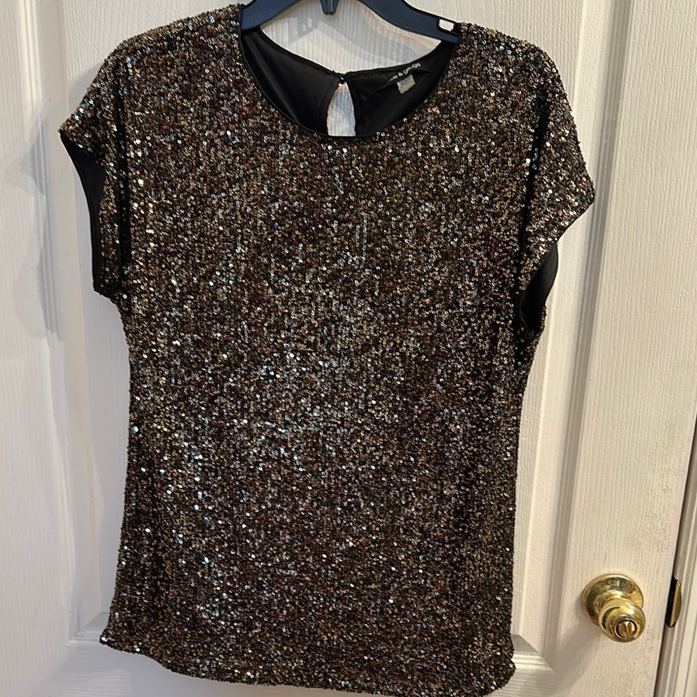 Cable & Gauge Black and Gold Sequin Top